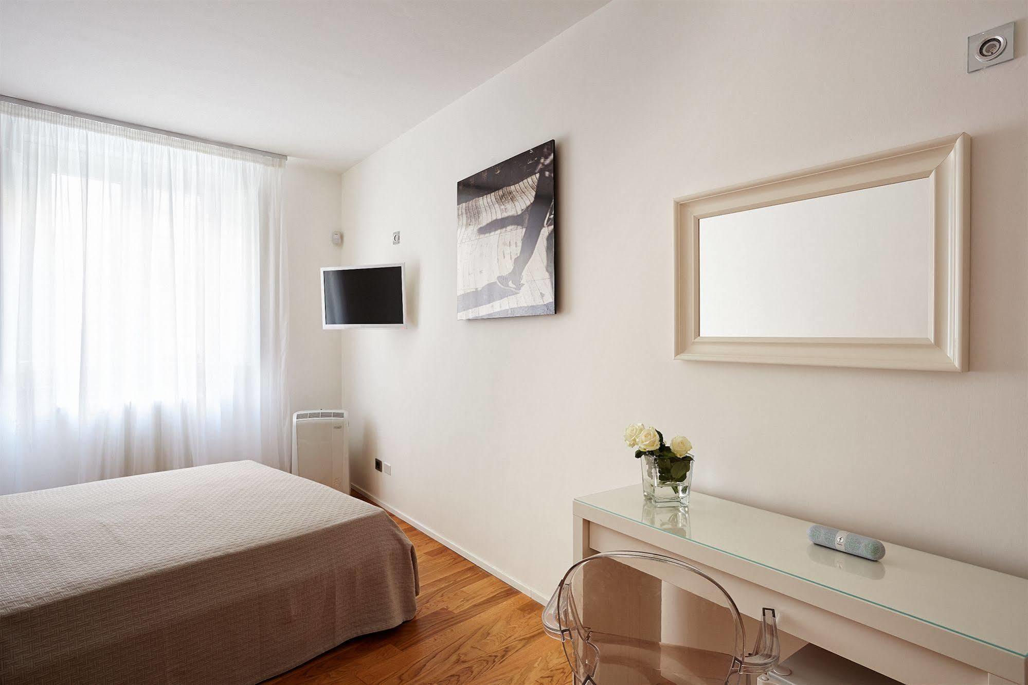 Suite Home Moncada Palermo Exterior photo